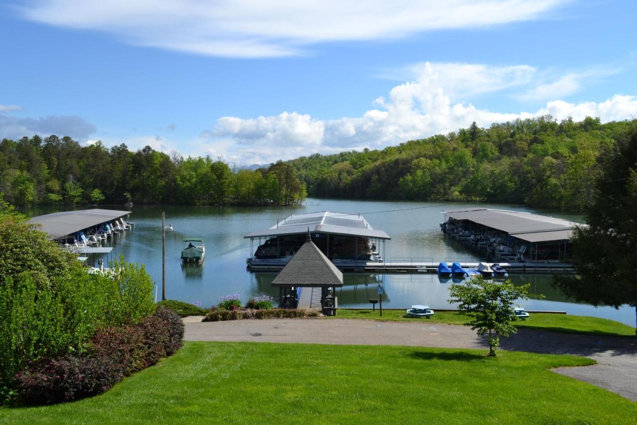 Boundary Waters Resort & Marina Hiawassee Exterior foto
