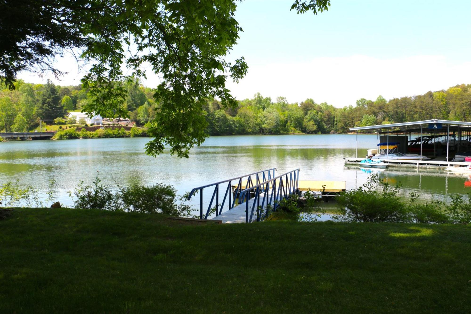 Boundary Waters Resort & Marina Hiawassee Exterior foto