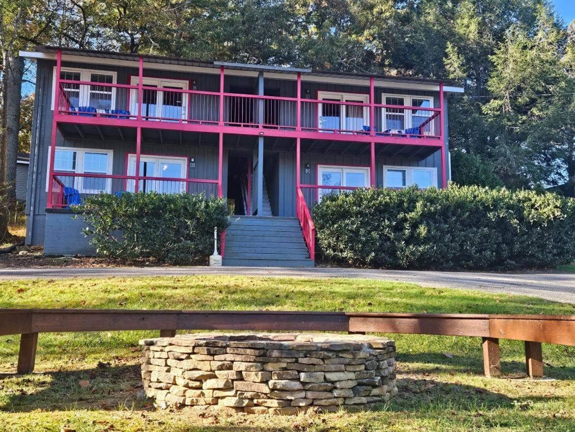 Boundary Waters Resort & Marina Hiawassee Exterior foto